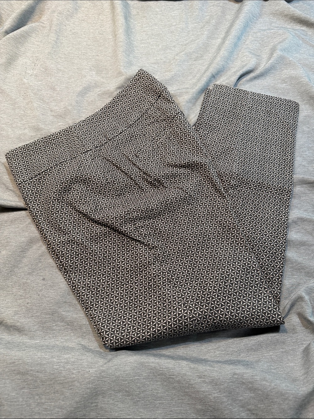 LOFT Black & White Micro Geometric Straight-Leg Pants